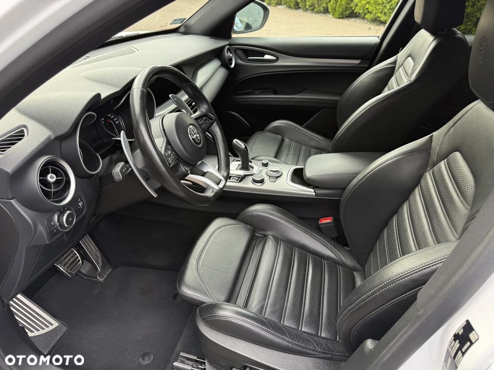 Alfa Romeo Stelvio 2020 photo 5