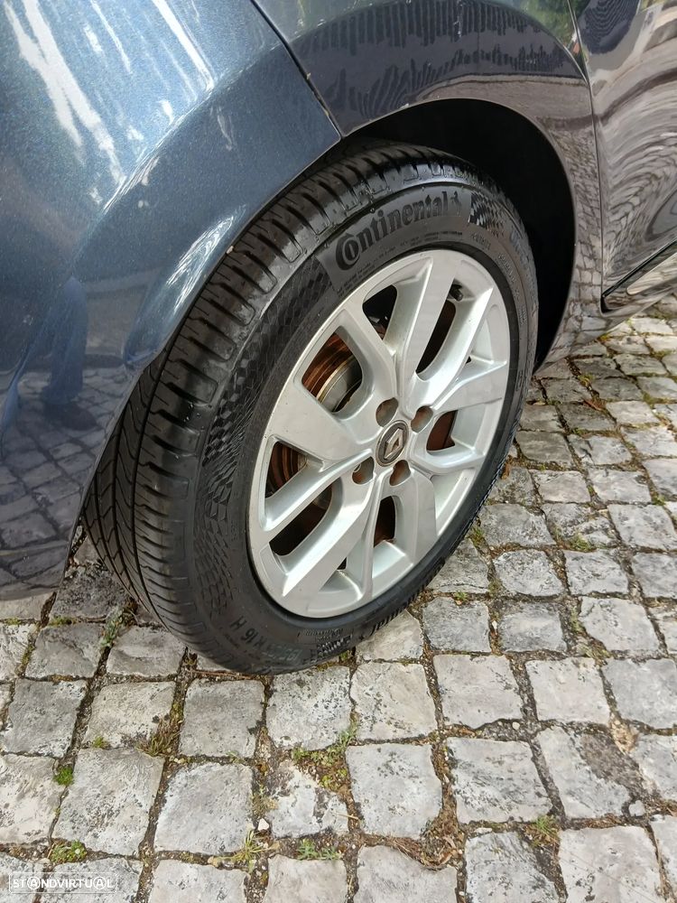 Renault Clio 1.5 dCi Limited EDition - 16