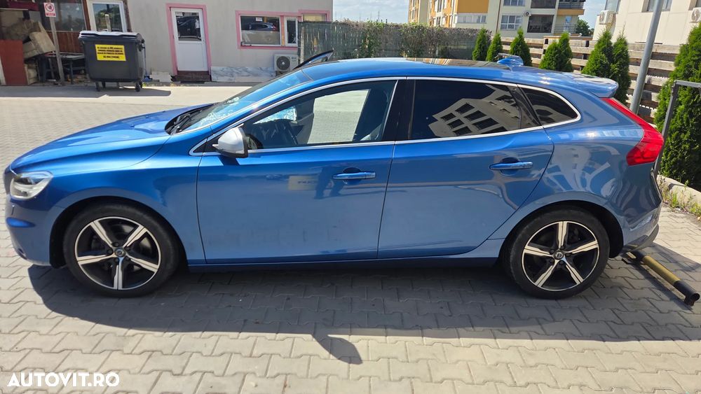 Volvo V40 - 4