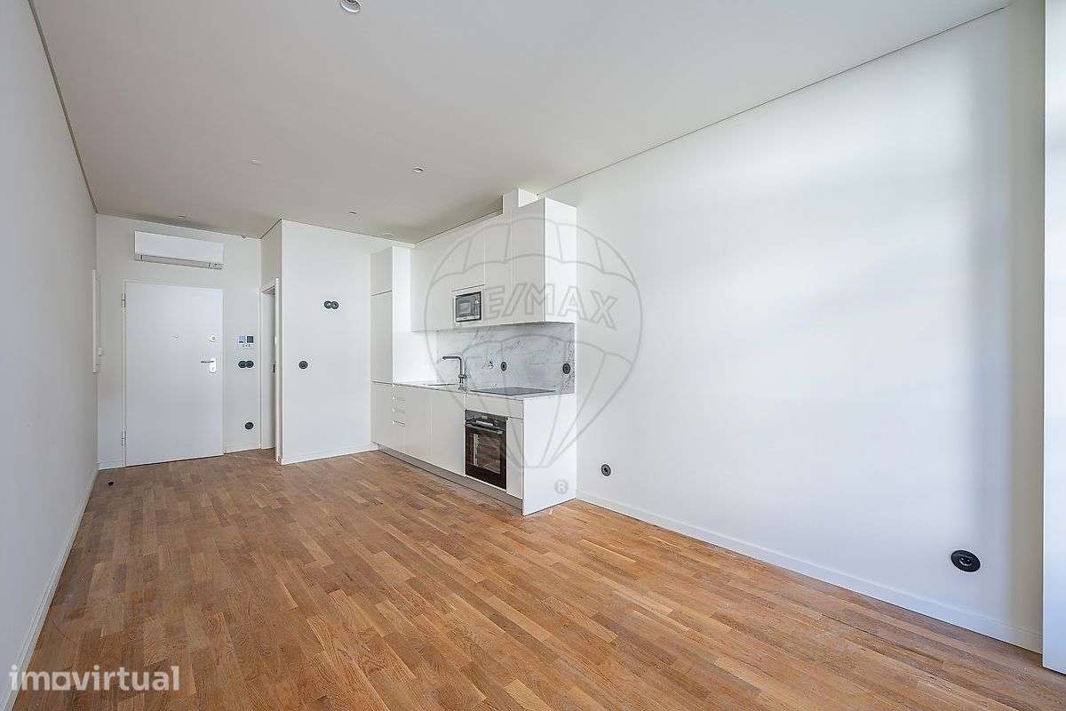 Apartamento T1 para venda - Grande imagem: 2/28