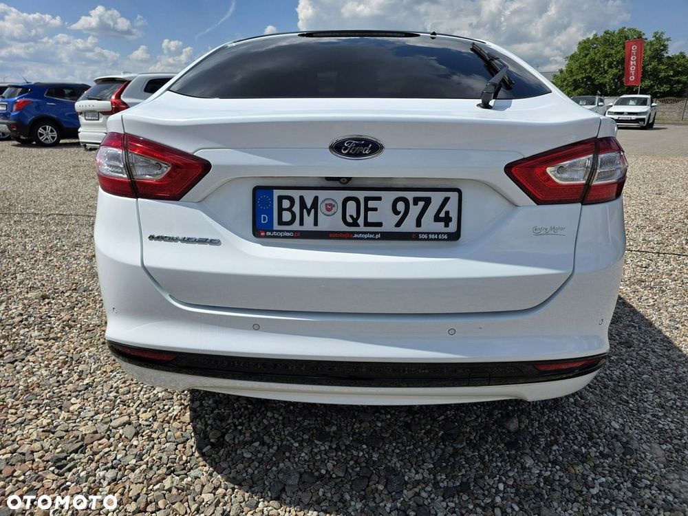 Ford Mondeo 2.0 TDCi ECOnetic Titanium - 20