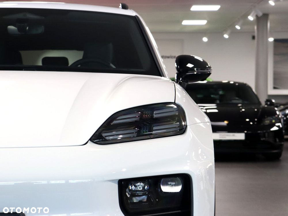 Porsche Macan 100kWh - 9