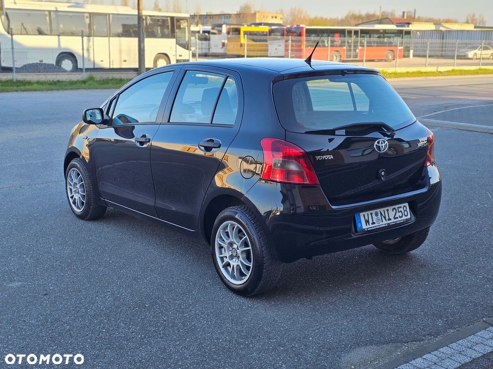 Toyota Yaris 1.3 Luna A/C - 7