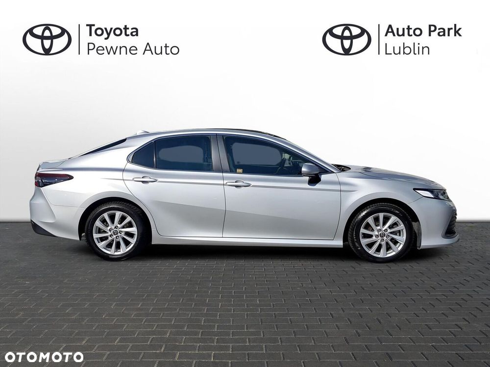 Toyota Camry 2.5 Hybrid Comfort CVT - 7