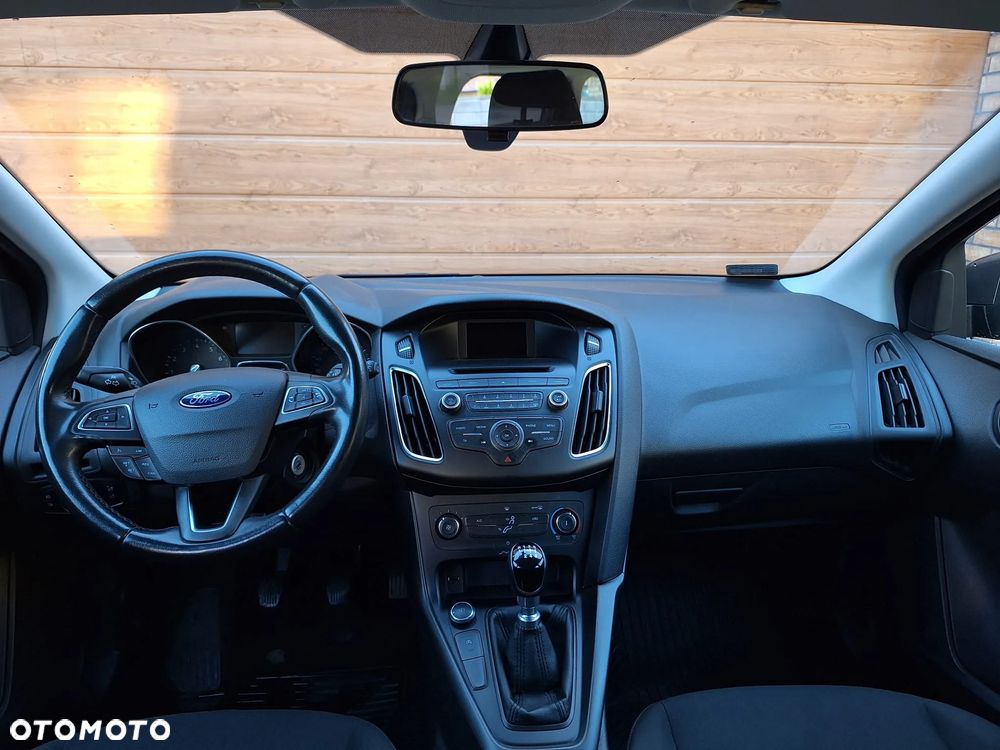 Ford Focus 1.0 EcoBoost Trend ASS - 6