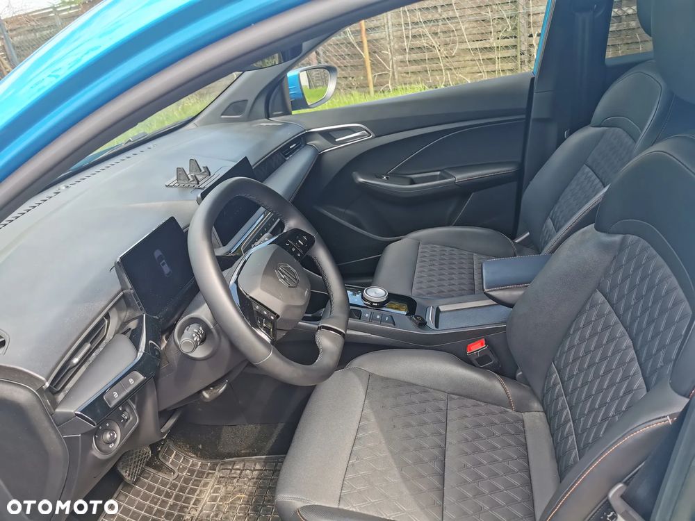 MG MG3 1.5 HEV+ Exclusive - 6