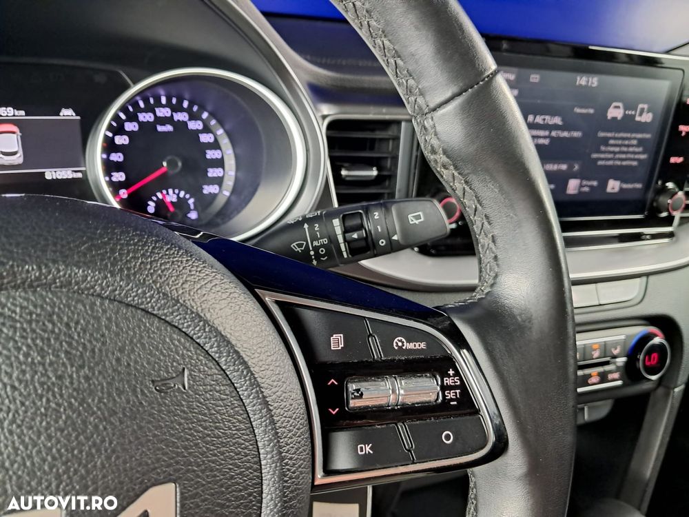 Kia XCeed - 15