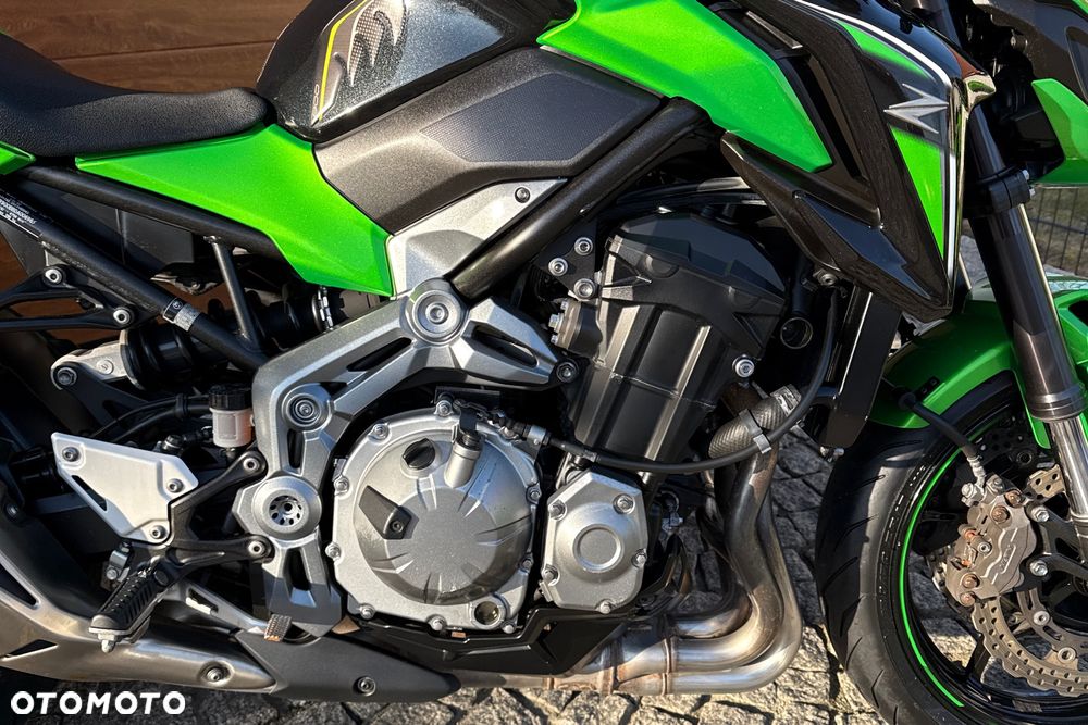 Kawasaki Z 900 - 7
