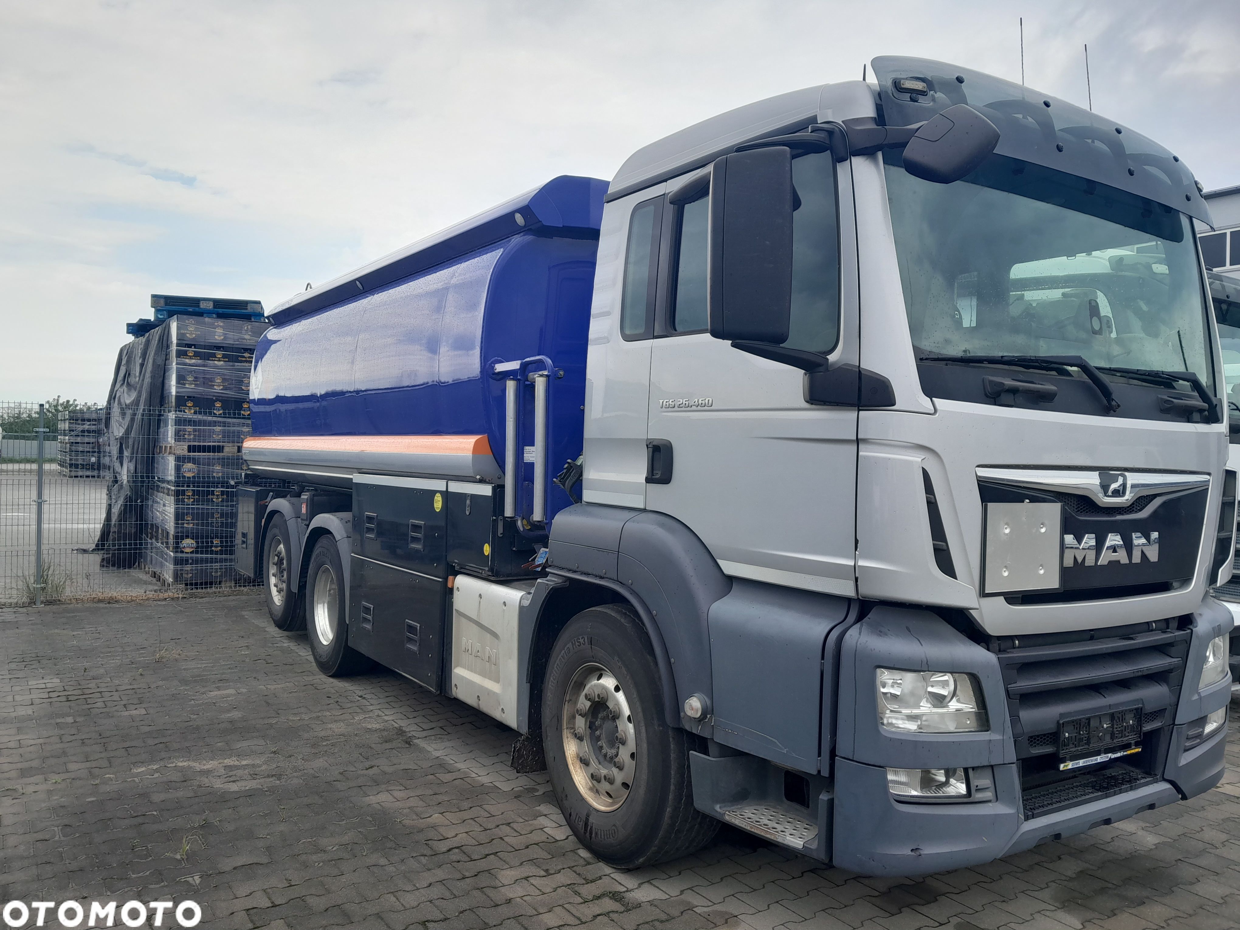 MAN 26460 - 1