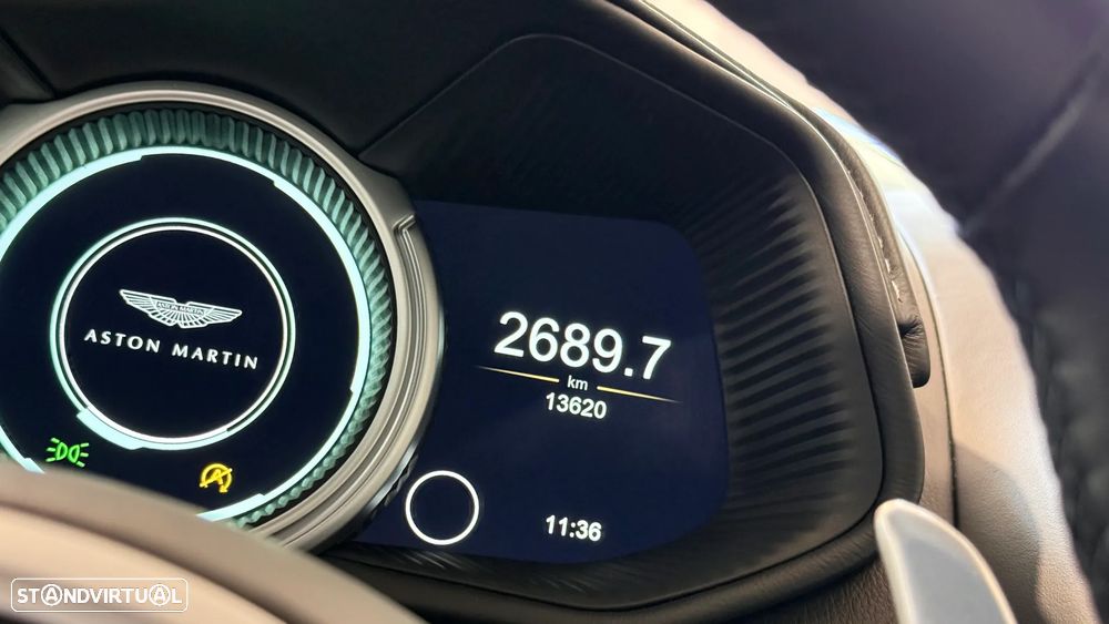 Aston Martin DB11 Coupé V8 - 25