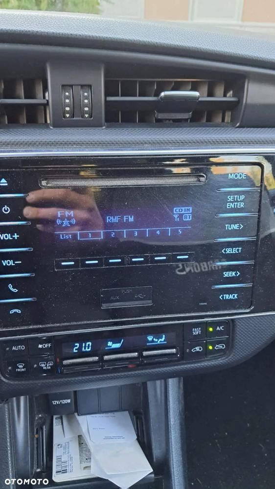 Toyota Auris - 4