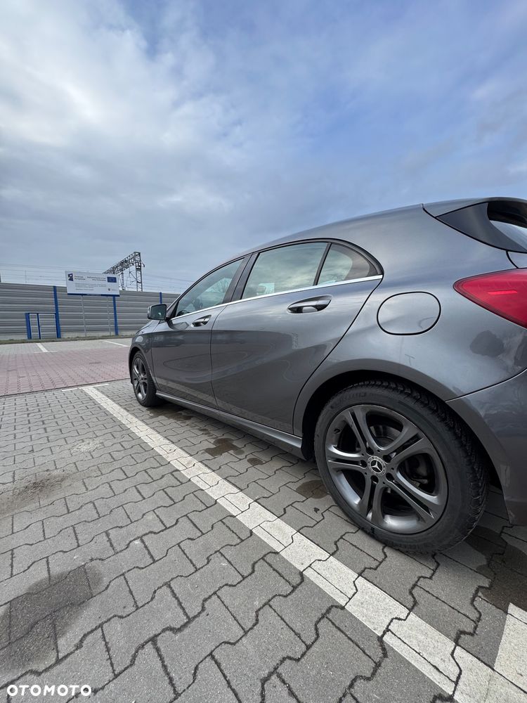 Mercedes-Benz Klasa A 200 (BlueEFFICIENCY) Urban - 4