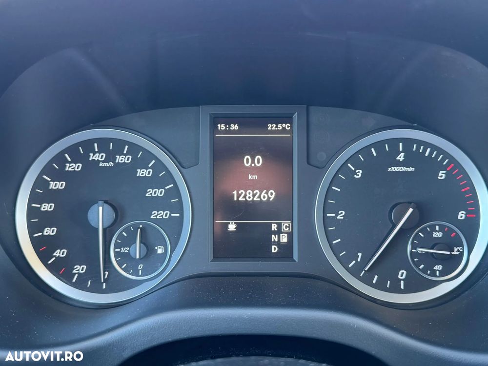 Mercedes-Benz Vito - 16
