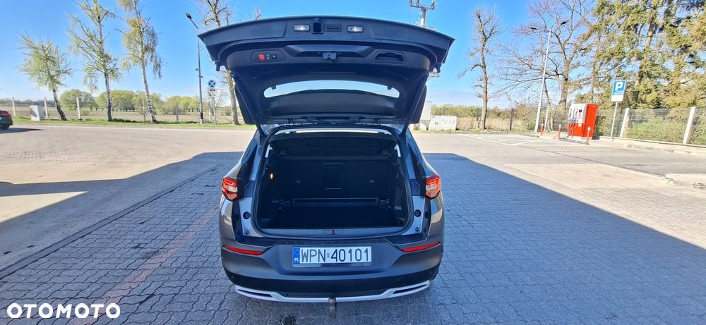 Opel Grandland X 1.2 Start/Stop Design Line - 31