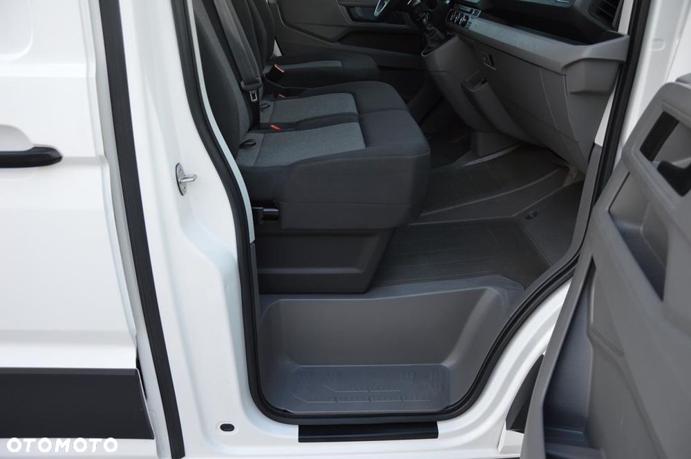 Volkswagen Crafter - 23