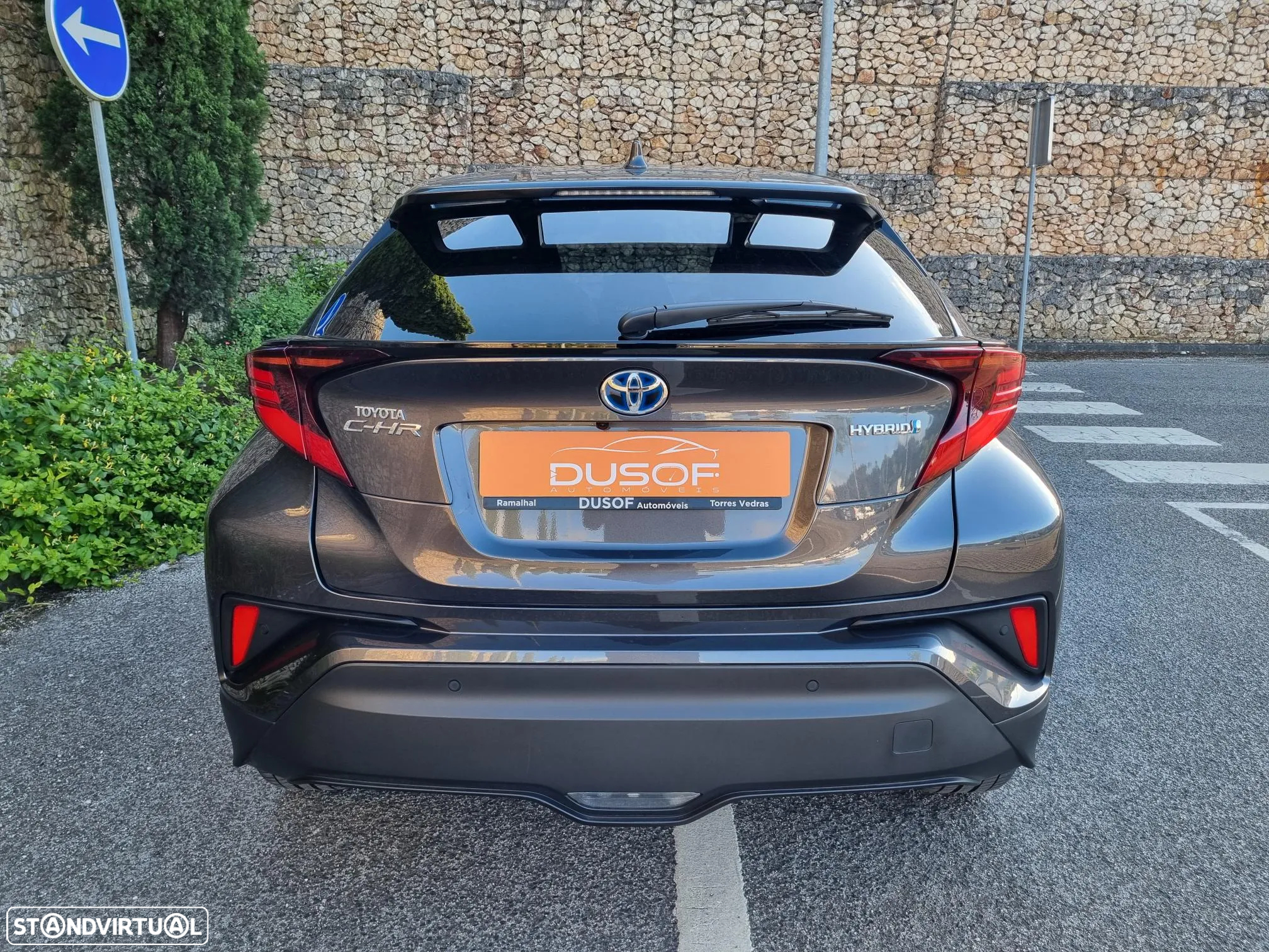 Toyota C-HR 1.8 Hybrid Exclusive+P.Luxury - 8