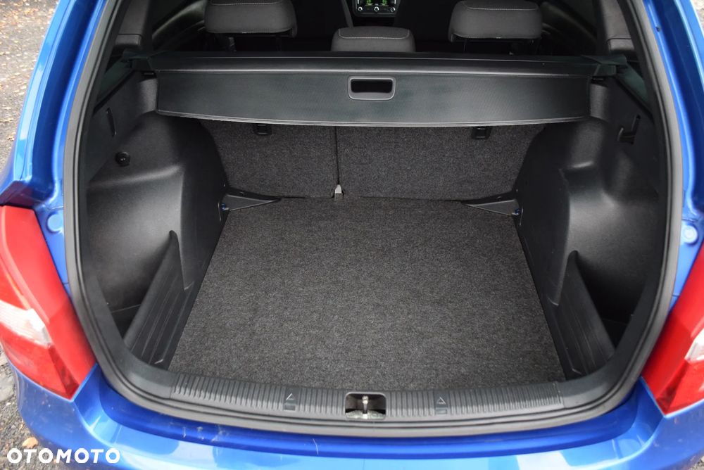 Skoda Fabia 1.4 TSI DSG RS - 18