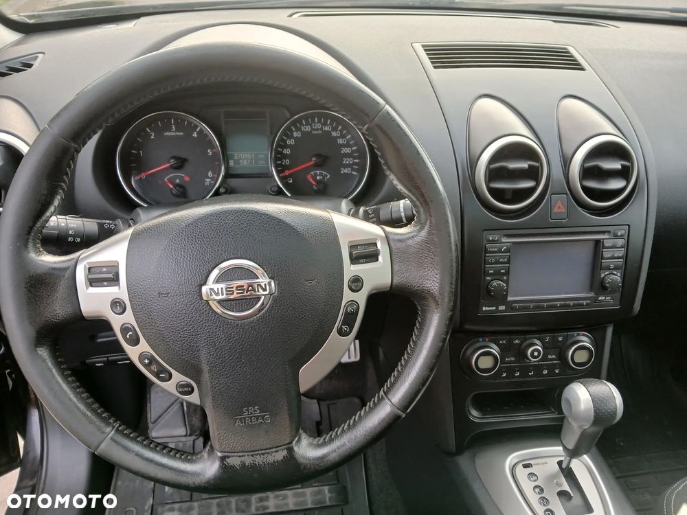 Nissan Qashqai 2.0 dCi 4 x 4 DPF tekna - 18