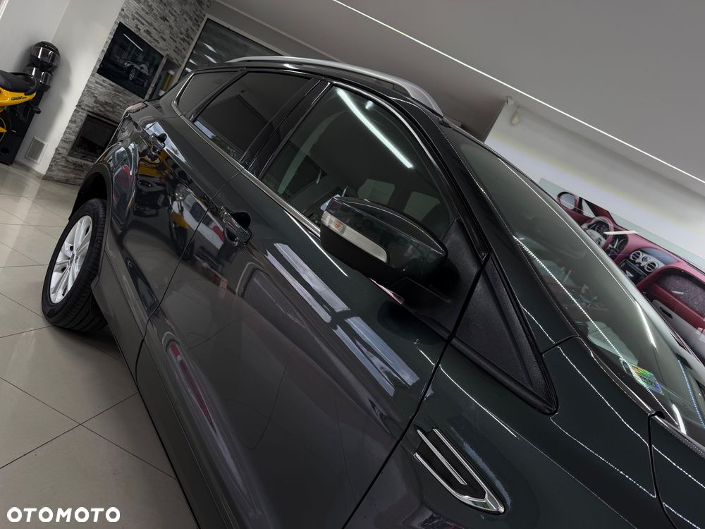 Ford Kuga 1.5 TDCi 2x4 Titanium - 24