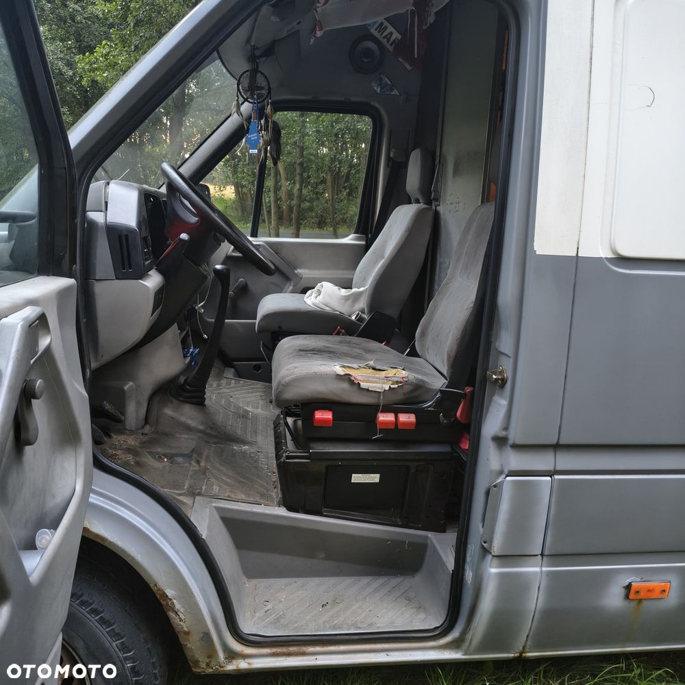 Volkswagen LT - 3