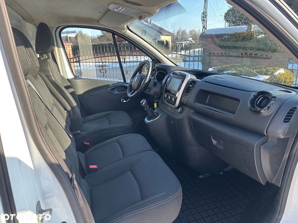 Renault trafic - 5