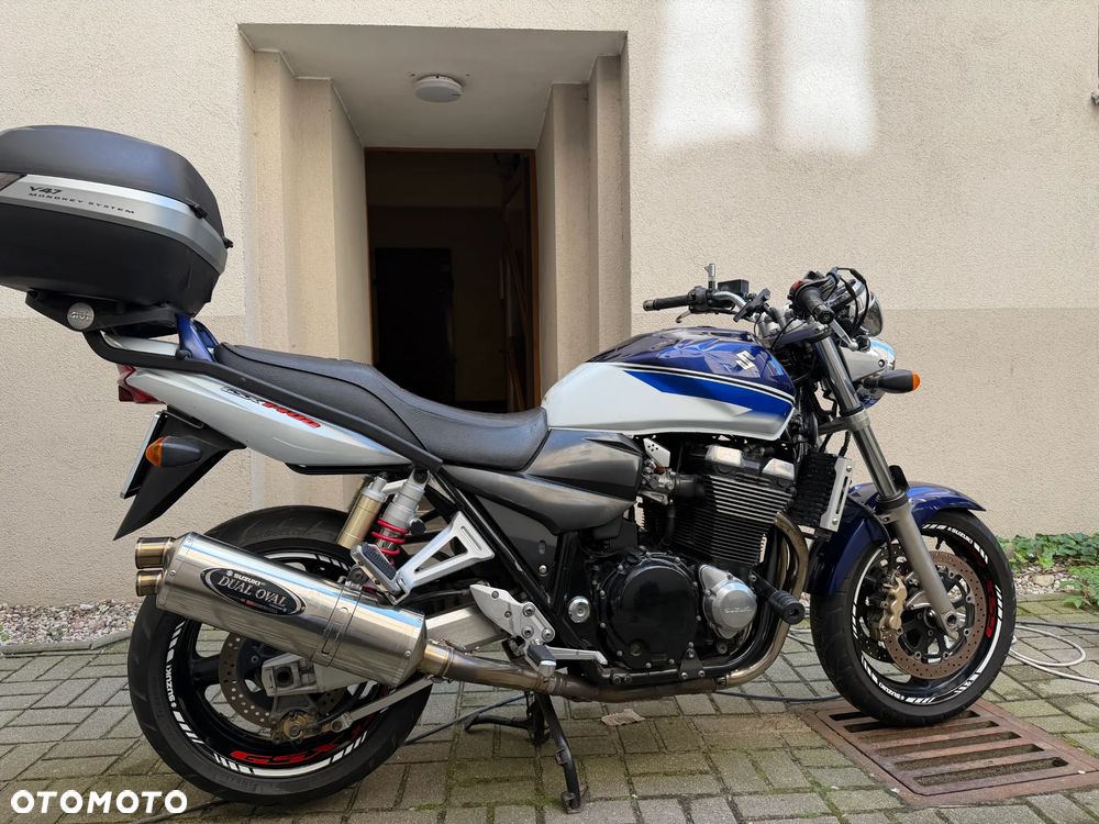 Suzuki GSX - 15