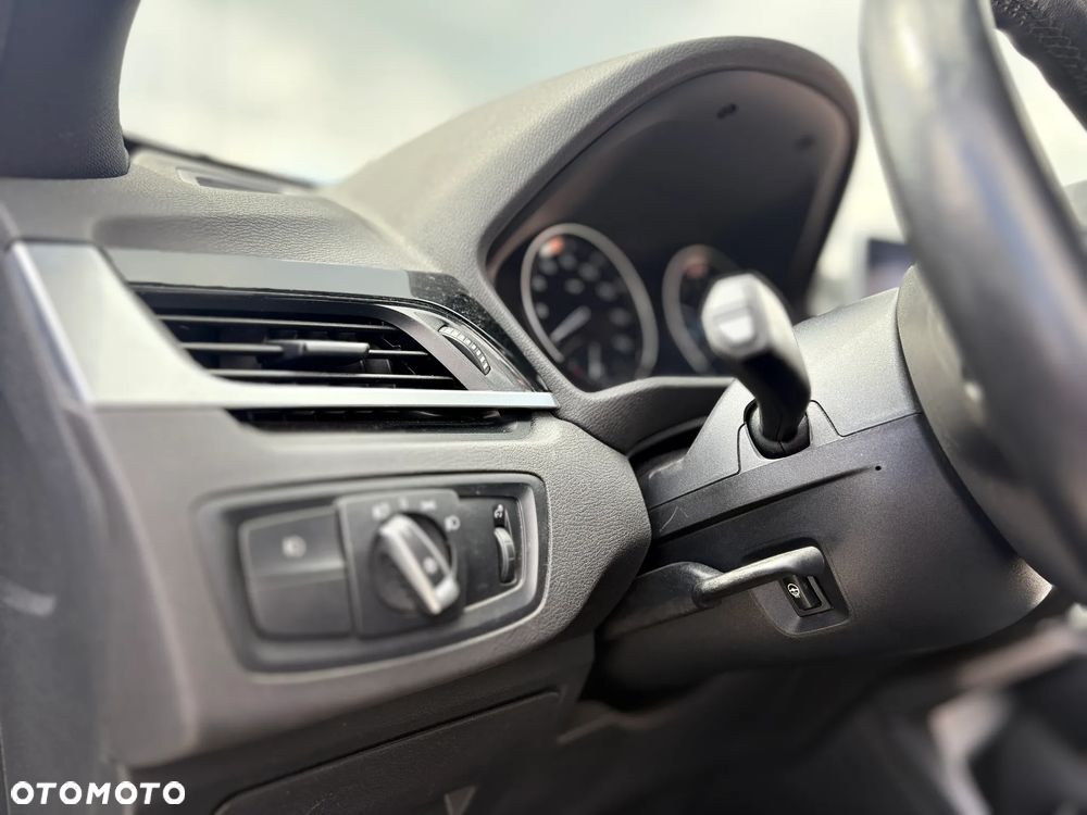 BMW X1 - 18
