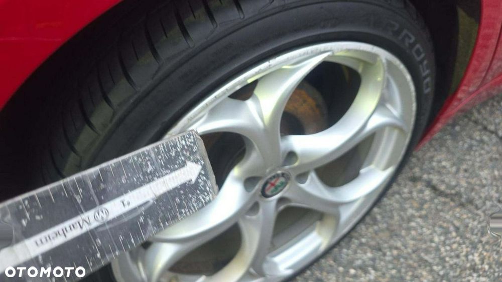 Alfa Romeo Giulia 2.0 Turbo TI Q4 - 16
