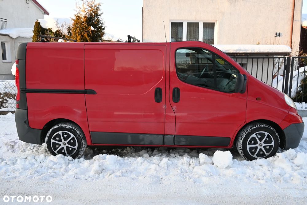 Opel VIVARO - 8