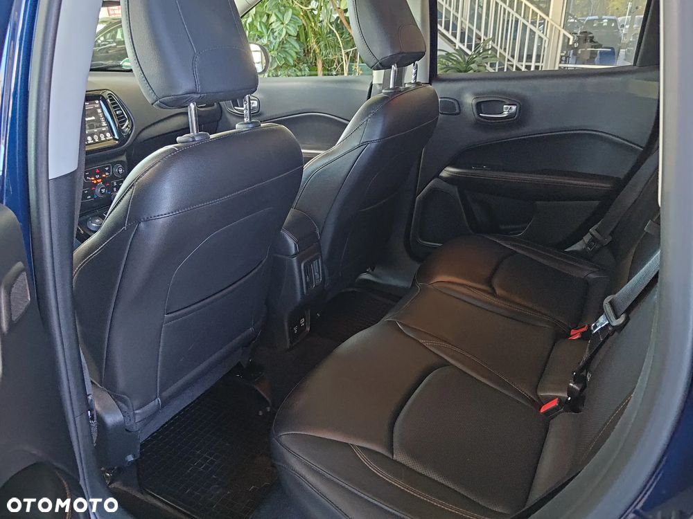 Jeep Compass 1.4 TMair Limited 4WD S&S - 32