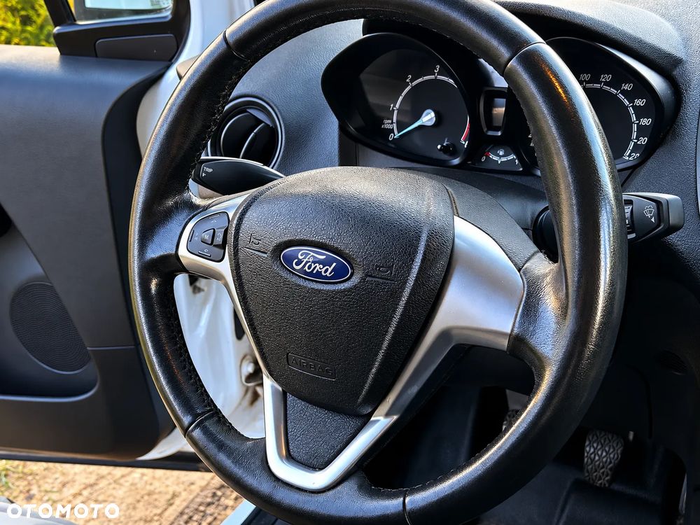 Ford Transit Courier Trend - 16