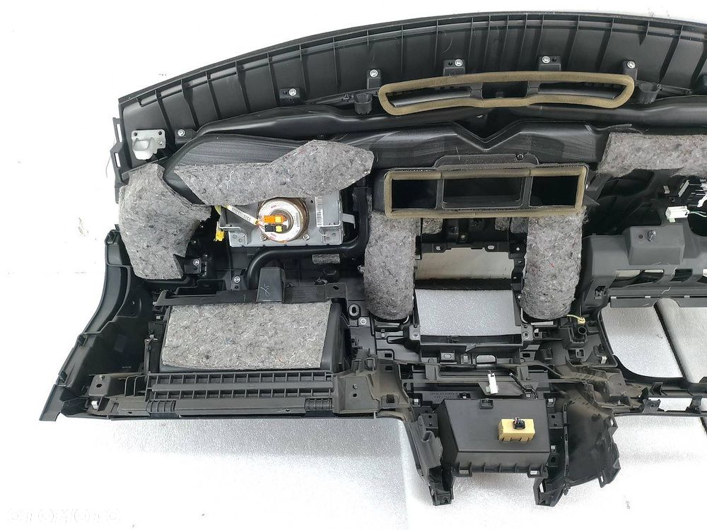 DESKA ROZDZIELCZA,KONSOLA PODUSZKI  PASY MITSUBISHI LANCER IX ( 07-16 ) - 3
