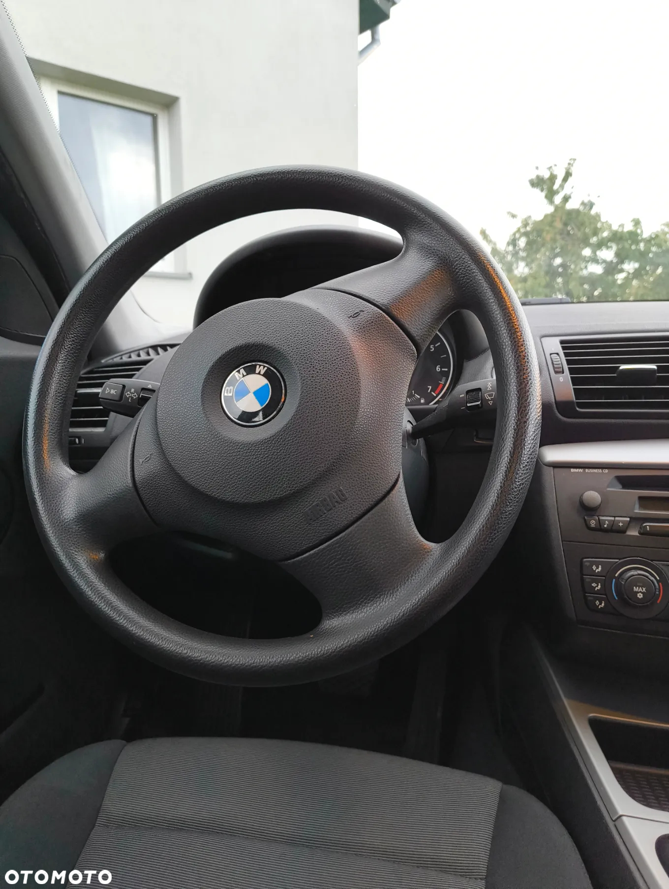 BMW Seria 1 118i - 12