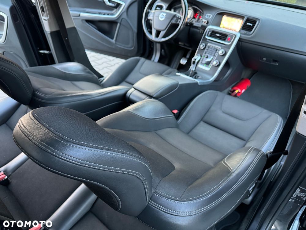 Volvo V60 - 16