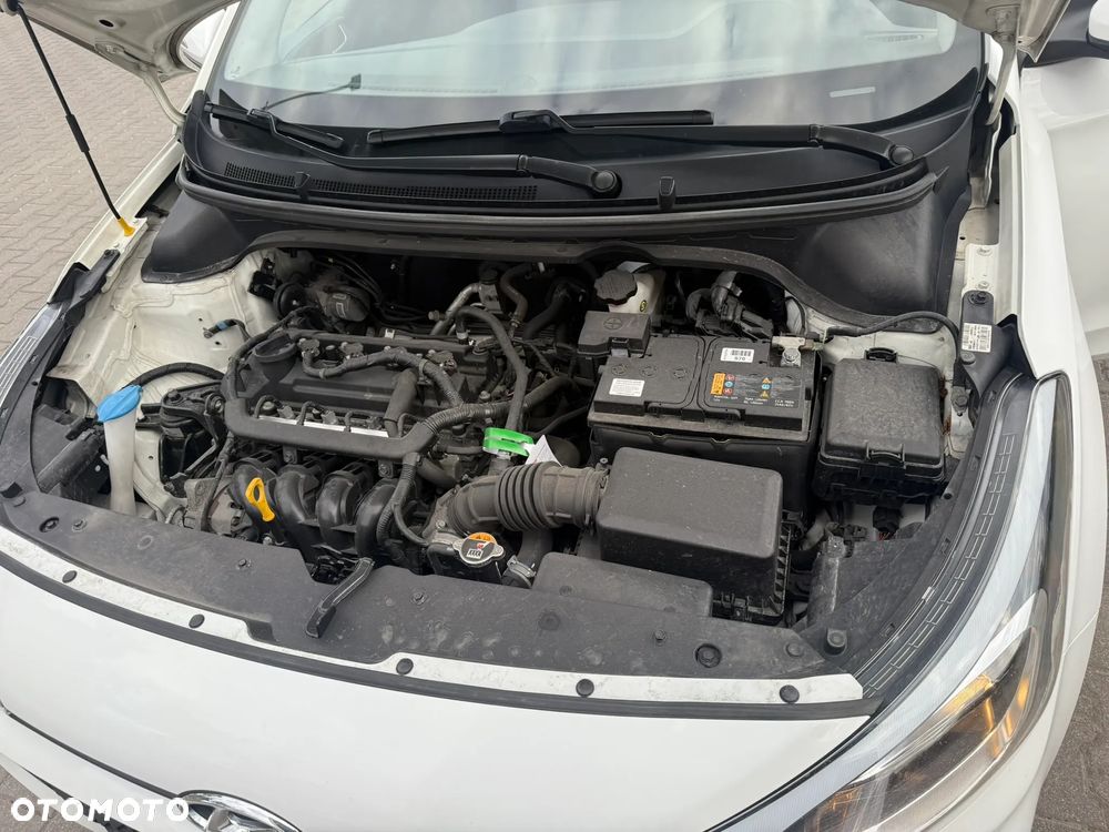 Hyundai i20 1.2 Comfort - 9