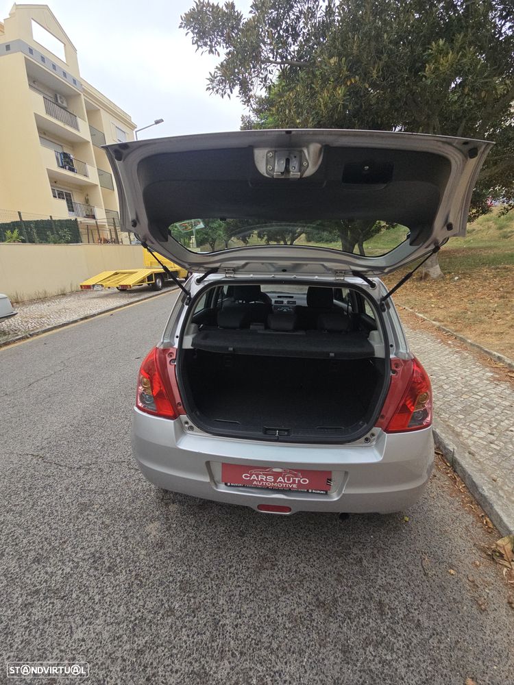 Suzuki Swift 1.3 DDiS GLX - 33