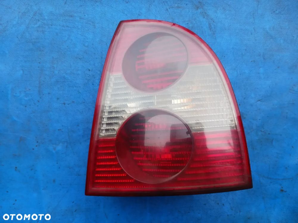 Volkswagen Passat B5 FL Lift sedan kompletna wkład prawa tylna prawy tył - 1