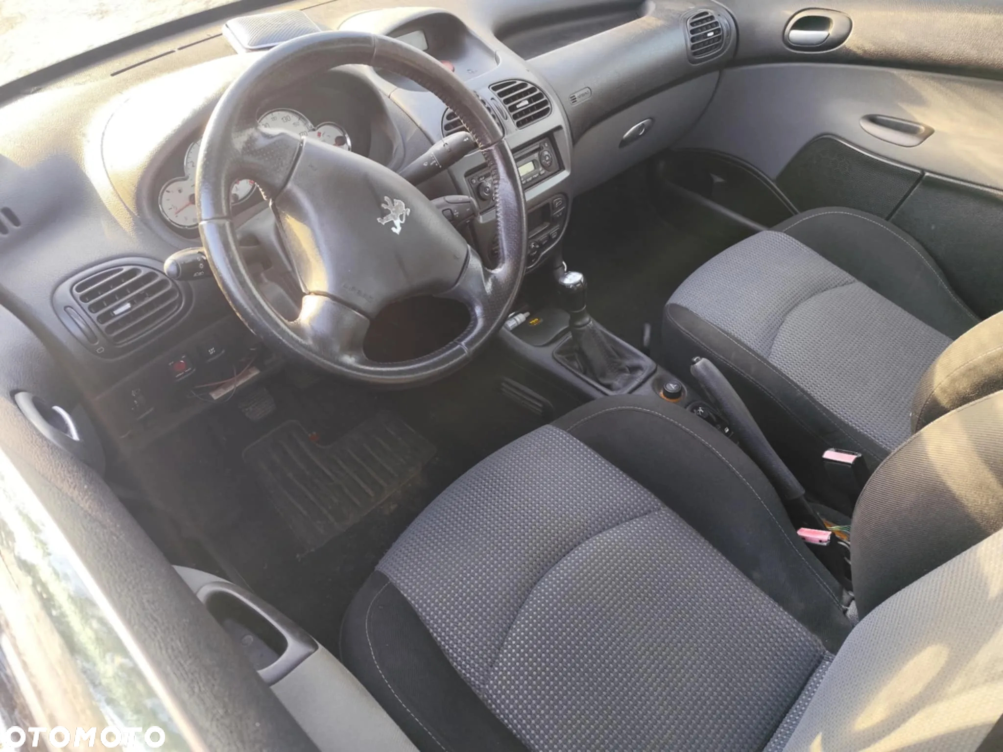 peugeot 206 cc fotel kanapa deska kokpit podsufitka boczek podłokietnik licznik panel szyb - 2