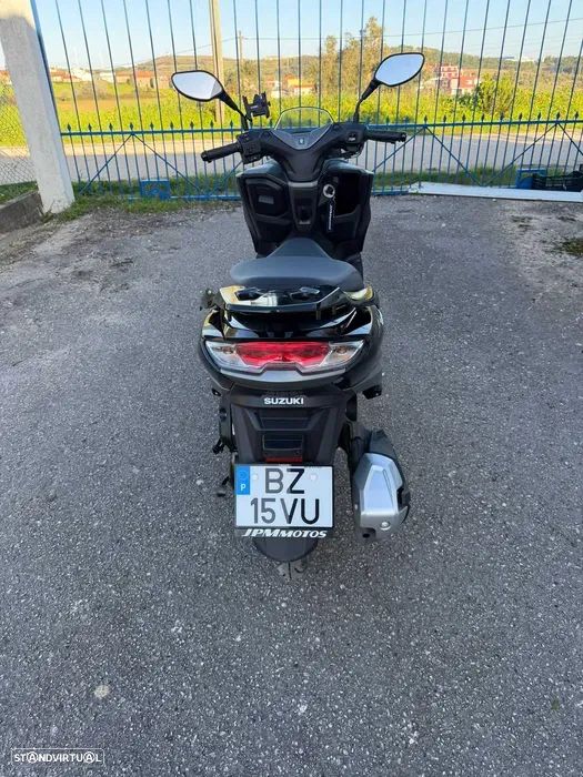 Suzuki Burgman EX - 4