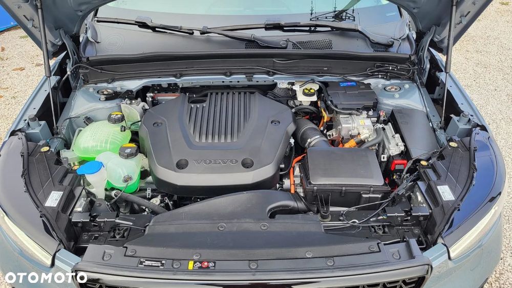 Volvo XC 40 - 35