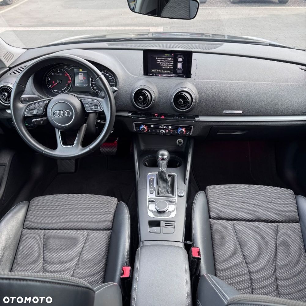 Audi A3 Sportback 2.0 TDI Ambiente S tronic - 24