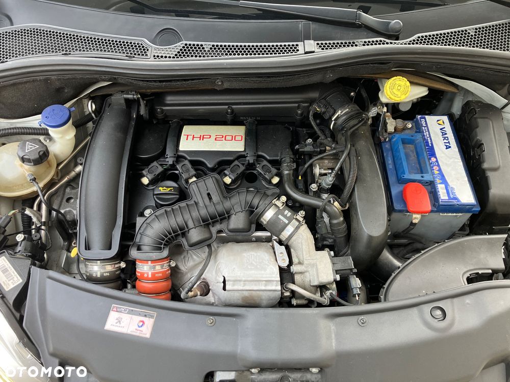 Peugeot 208 1.6 THP GTi - 21