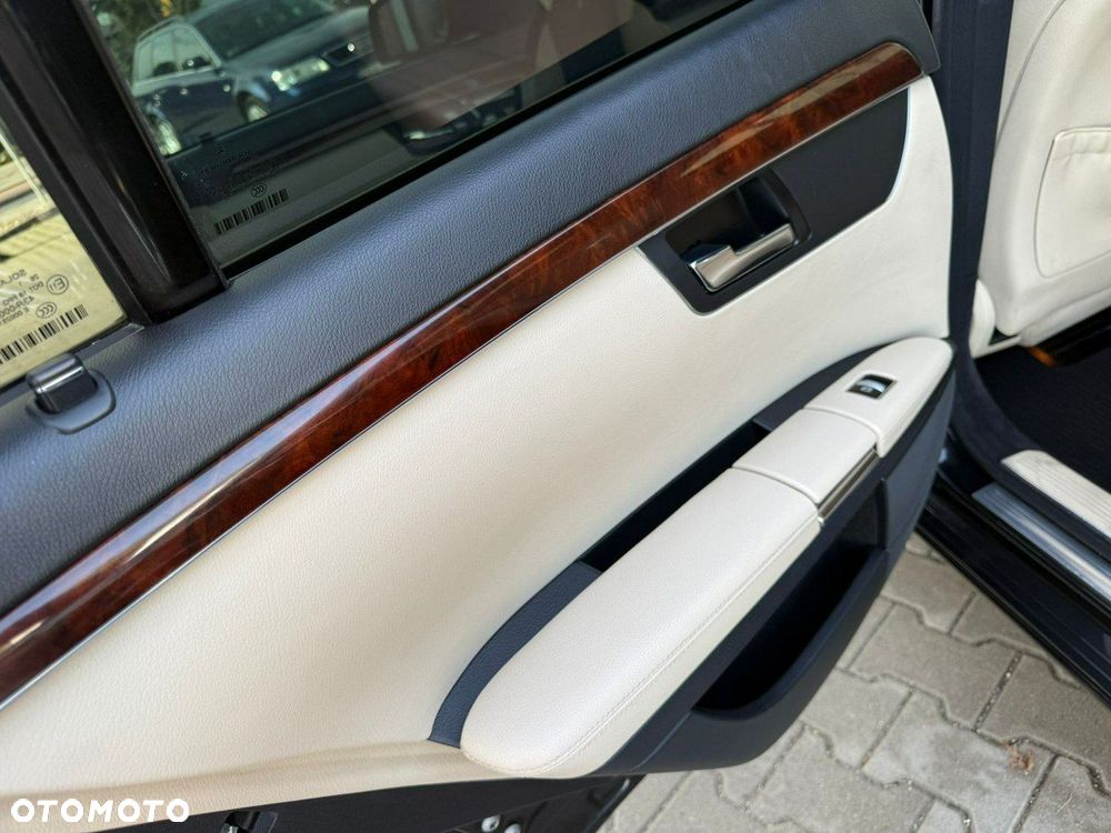 Mercedes-Benz Klasa S - 33