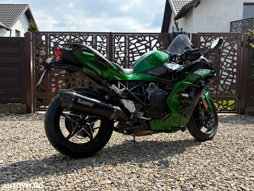 Kawasaki Ninja H2 SX SE - 13