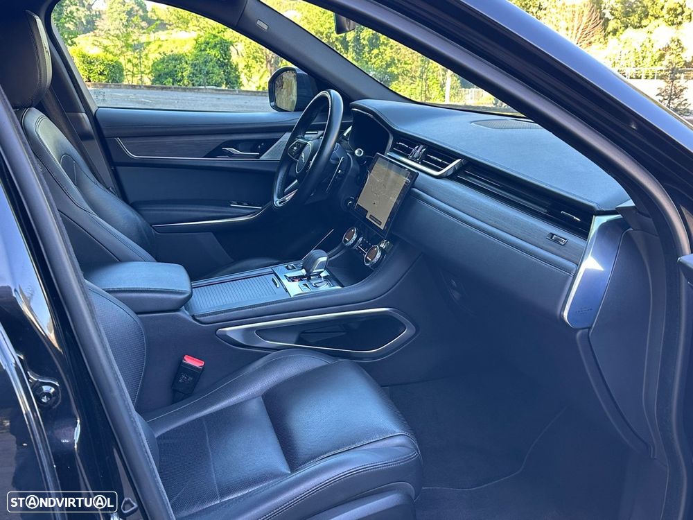 Jaguar F-Pace 2.0 P400e AWD - 22