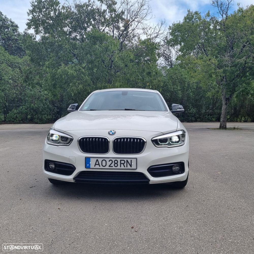 BMW 118 i Pack M Auto - 4