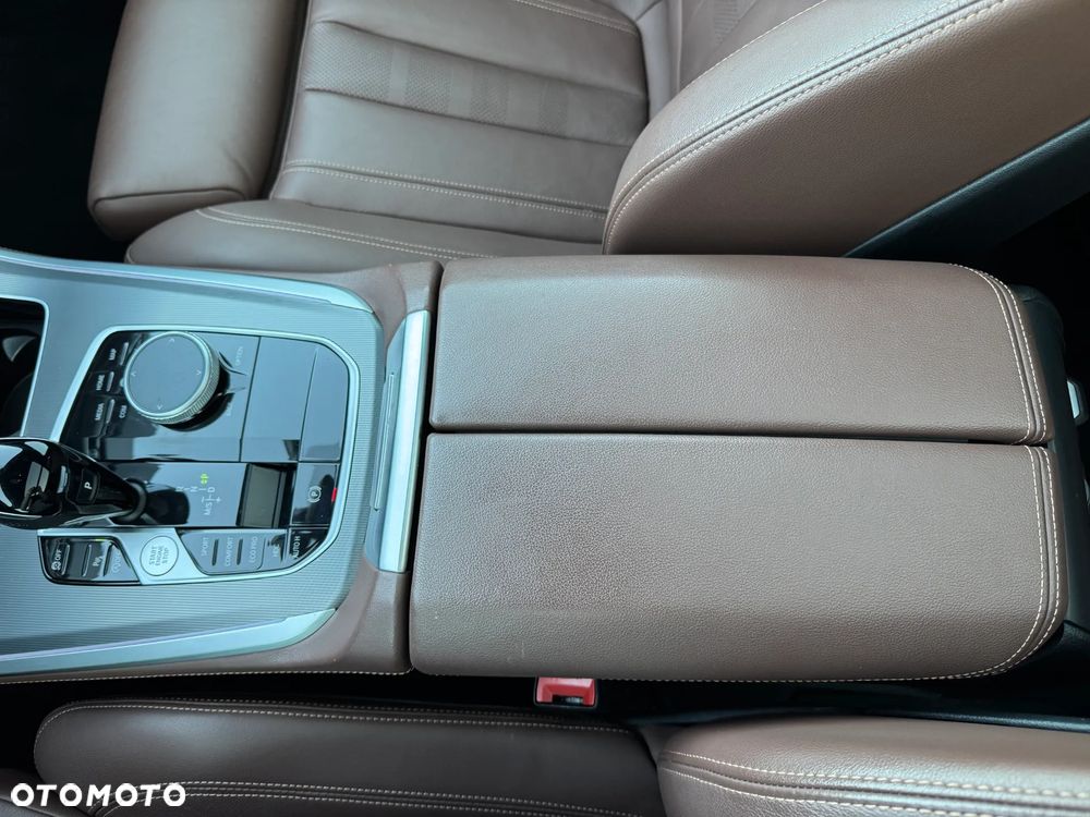 BMW X5 xDrive25d - 21