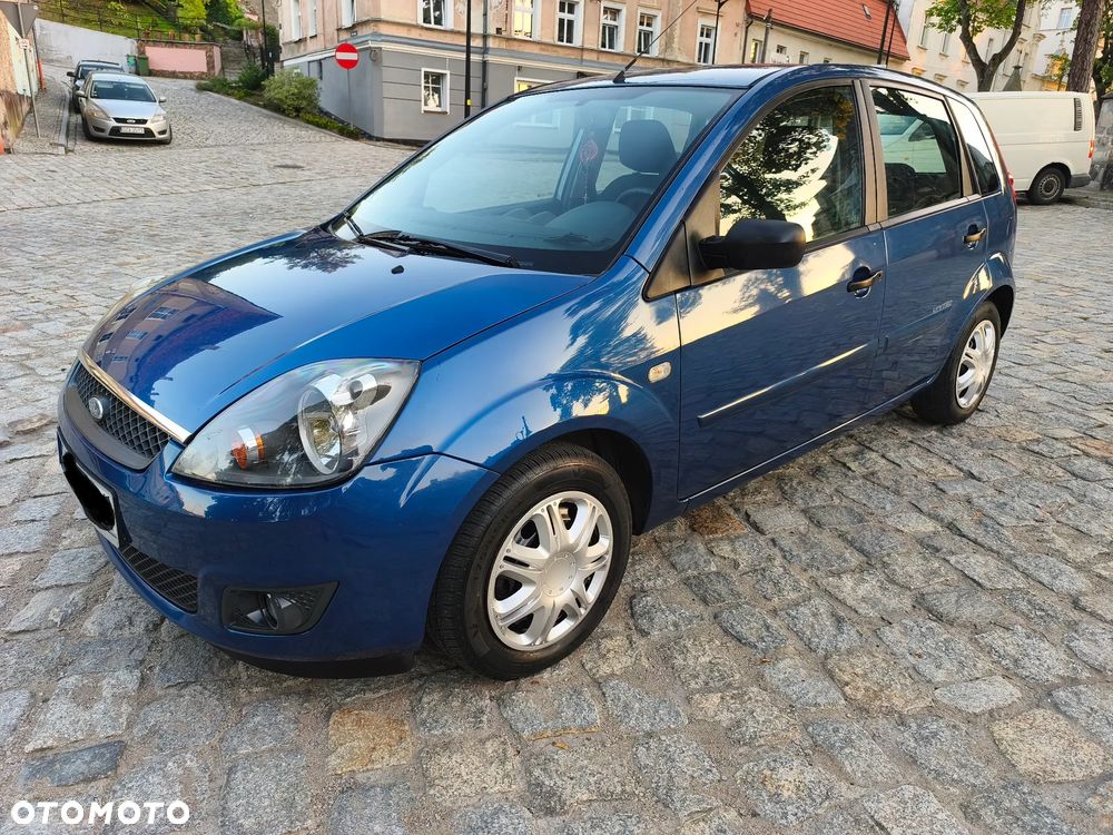 Ford Fiesta - 1