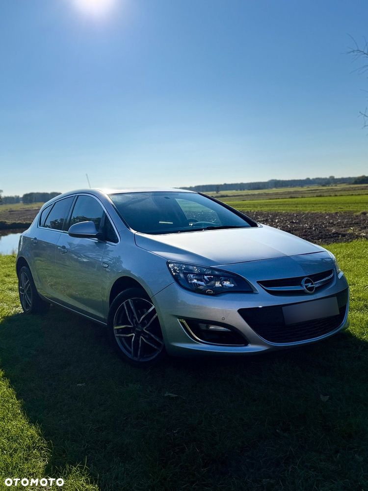 Opel Astra - 2