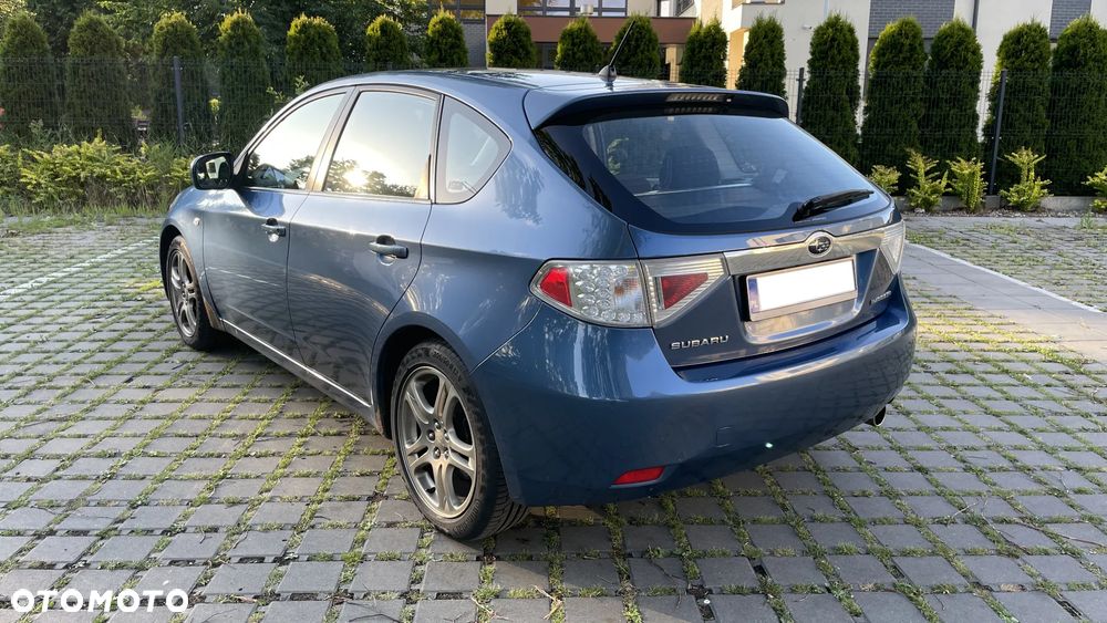 Subaru Impreza - 8